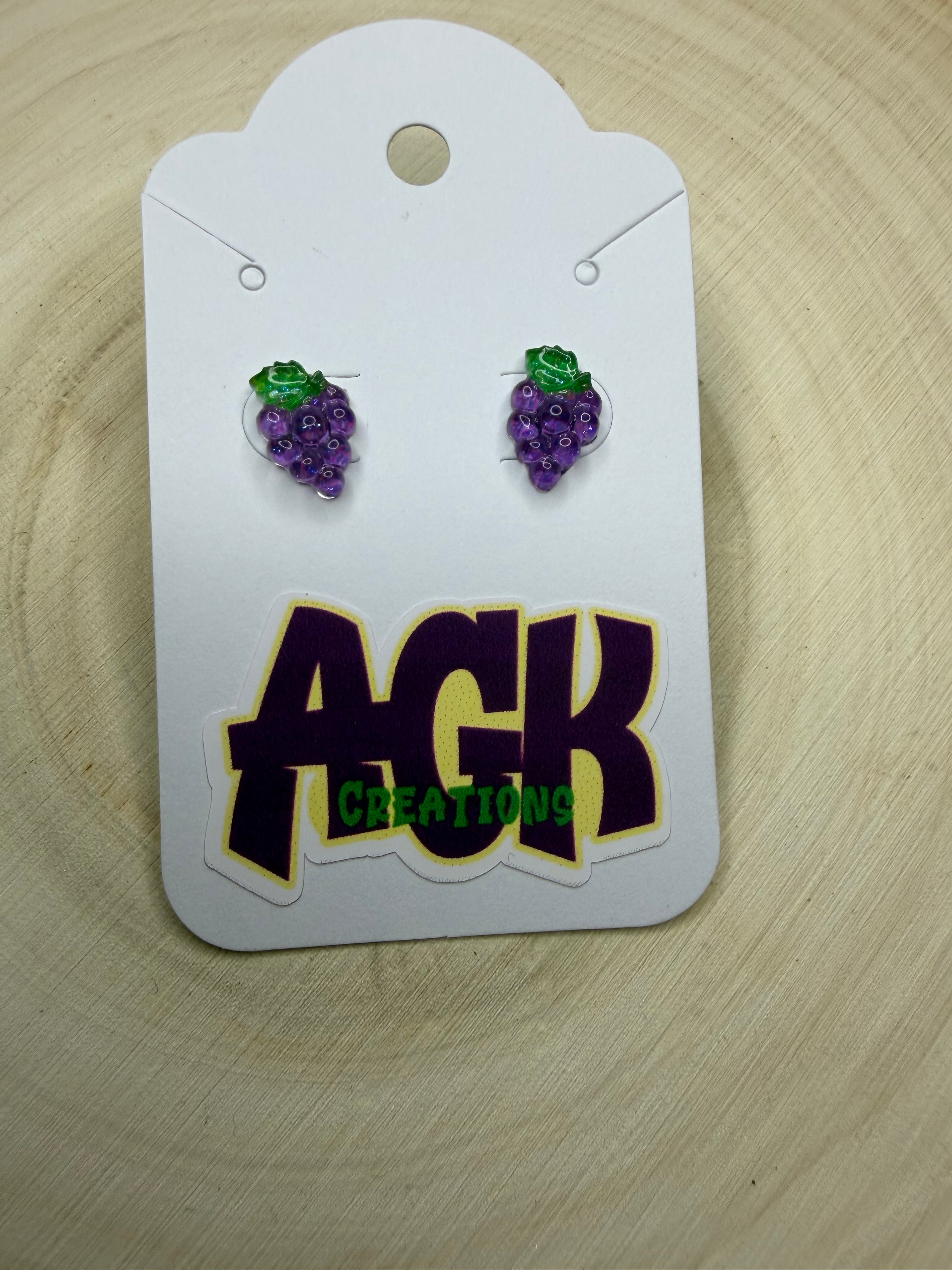 Grape Studs
